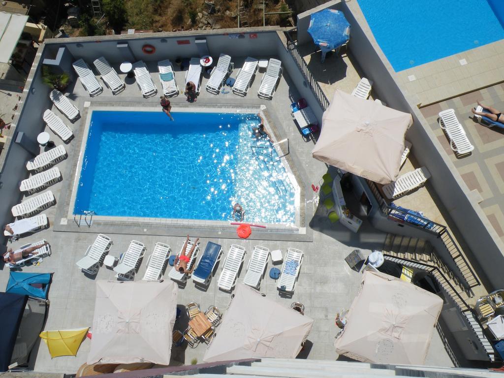 Dean Hamlet Hotel Saint Julian's Bagian luar foto