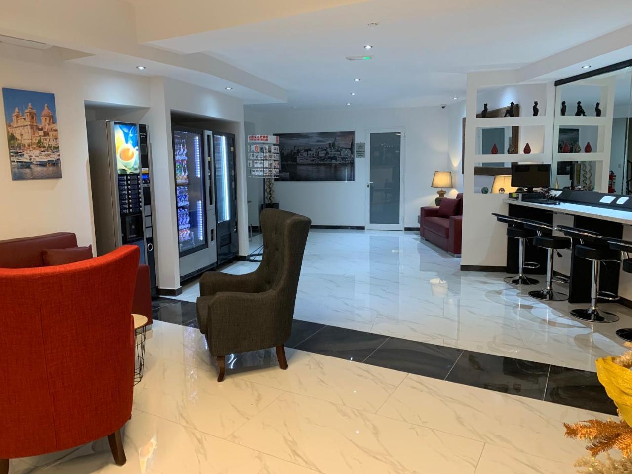 Dean Hamlet Hotel Saint Julian's Bagian luar foto